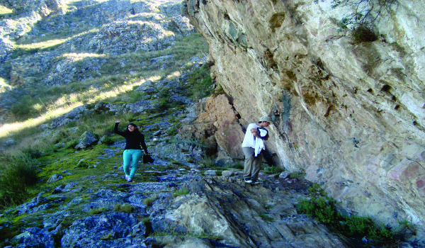 Trekkinga al cerro Callacpuma y pinturas rupestres